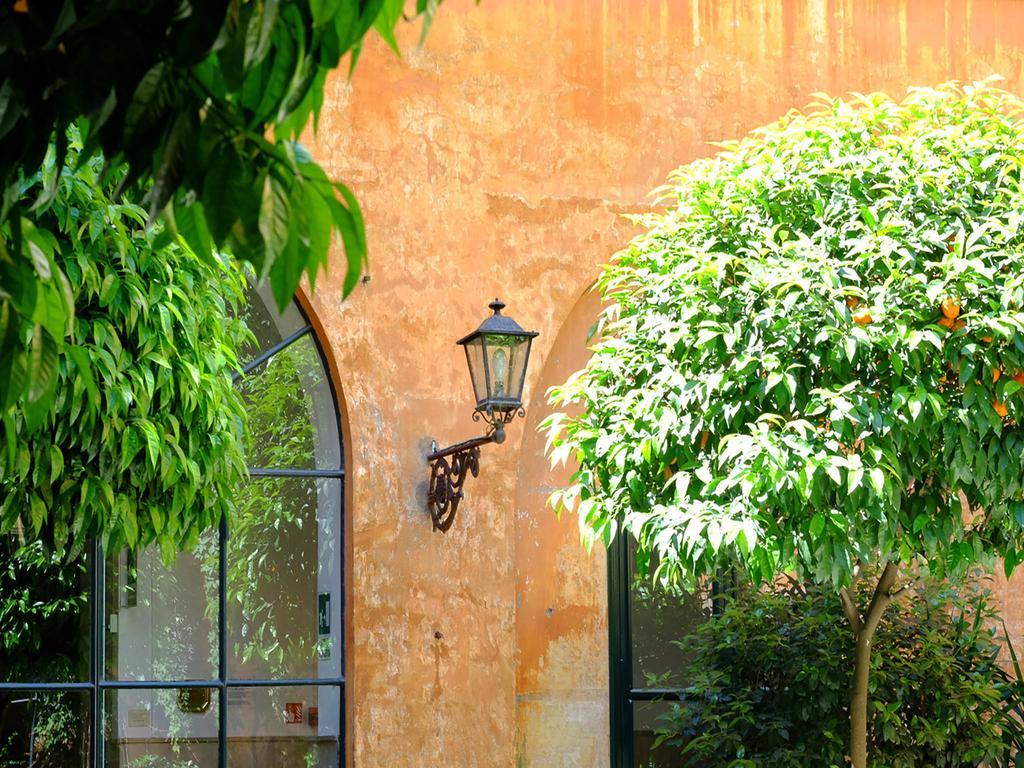 Casa Di Santa Francesca Romana A Ponte Rotto Екстер'єр фото