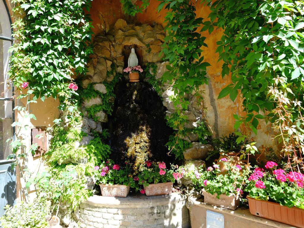 Casa Di Santa Francesca Romana A Ponte Rotto Екстер'єр фото
